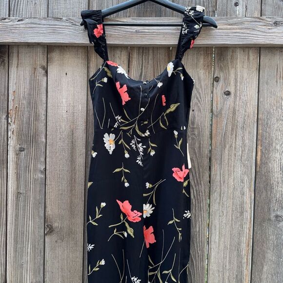 FLYNN SKYE BARDOT JUMPSUIT - TINY GATHERS FLORAL SIZE LARGE - Picture 4 of 9